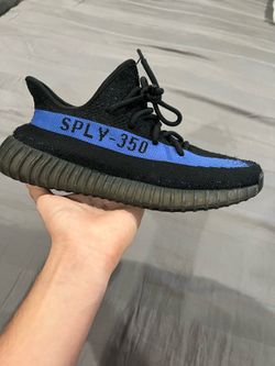 S7.5 Yeezy 350 V2 Dazzling Blue