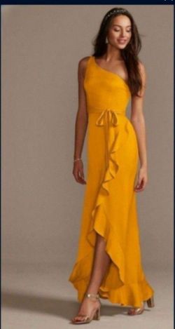 David's Bridal- Marigold Dress Size 6