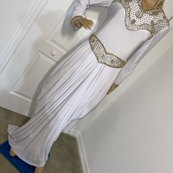 Prom Wedding Or Evening Gown (Size:Large )