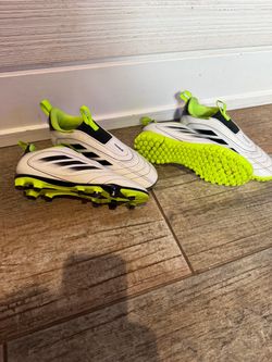 Boy soccer shoes