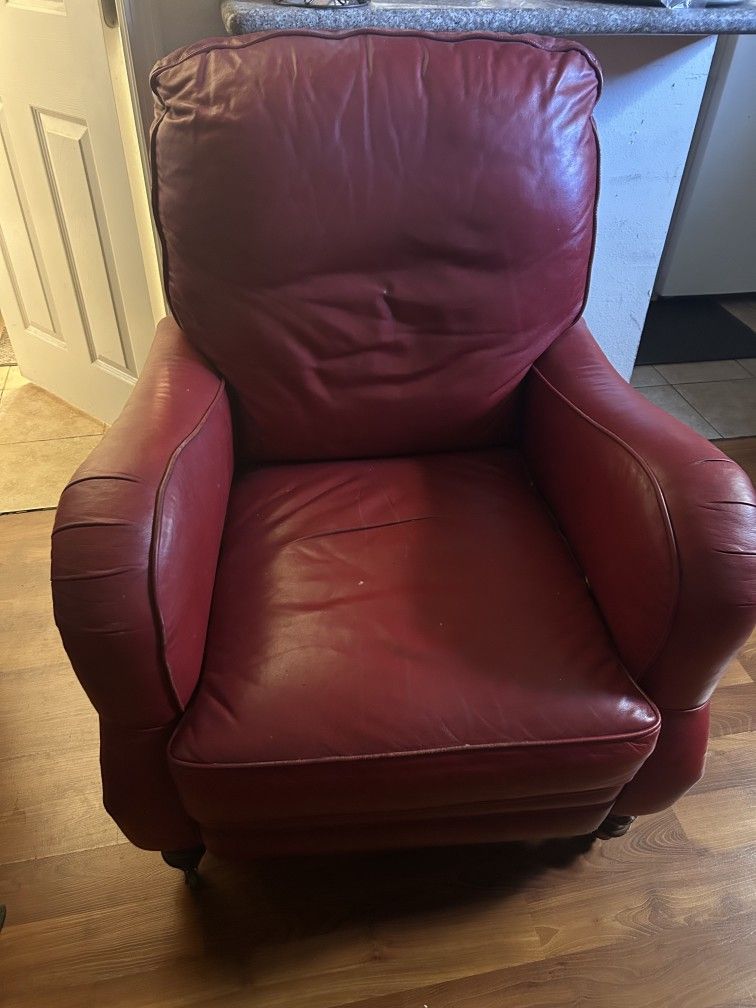 Full Furniture Bundle – Bed + Sectional Sofa + Leather Chair