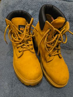 Steeltoed work boots