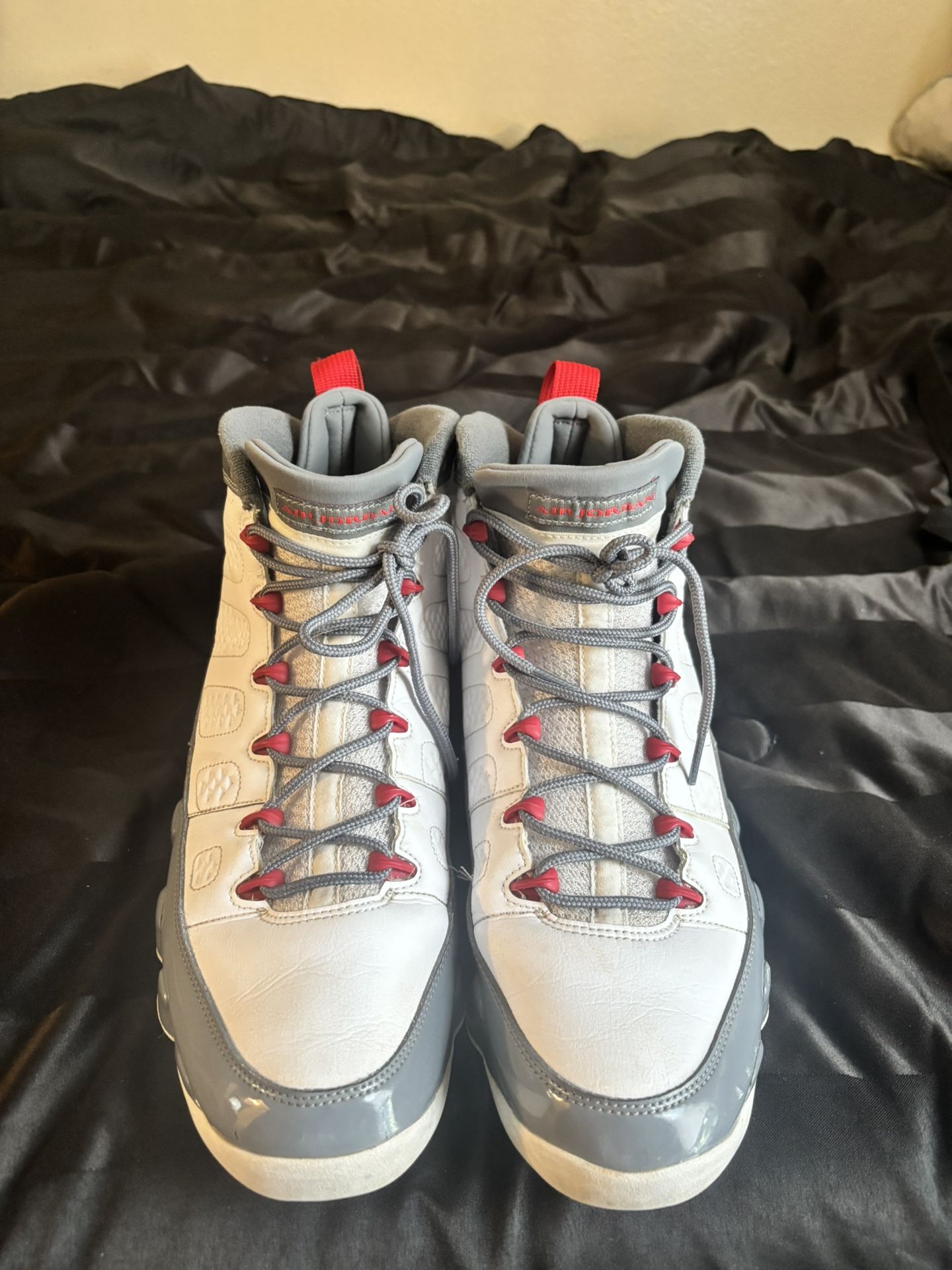 Air Jordan 9 Retro