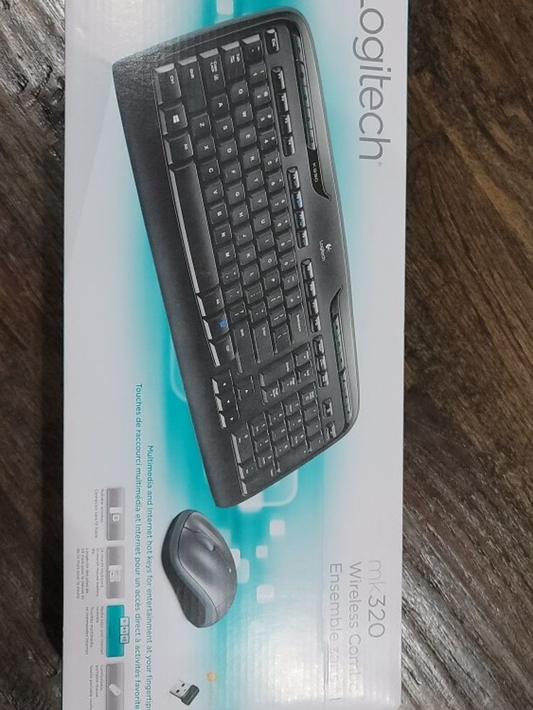 Logitech Wireless Mouse And Keyboard MK320