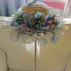 Decorative Floral Hat And Stand Decoration 