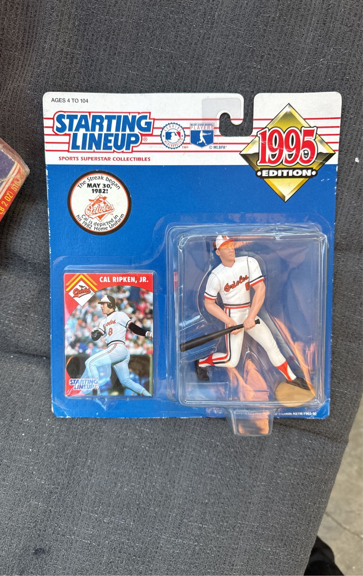 Cal Ripken Jr Figurine 1995 Collectible