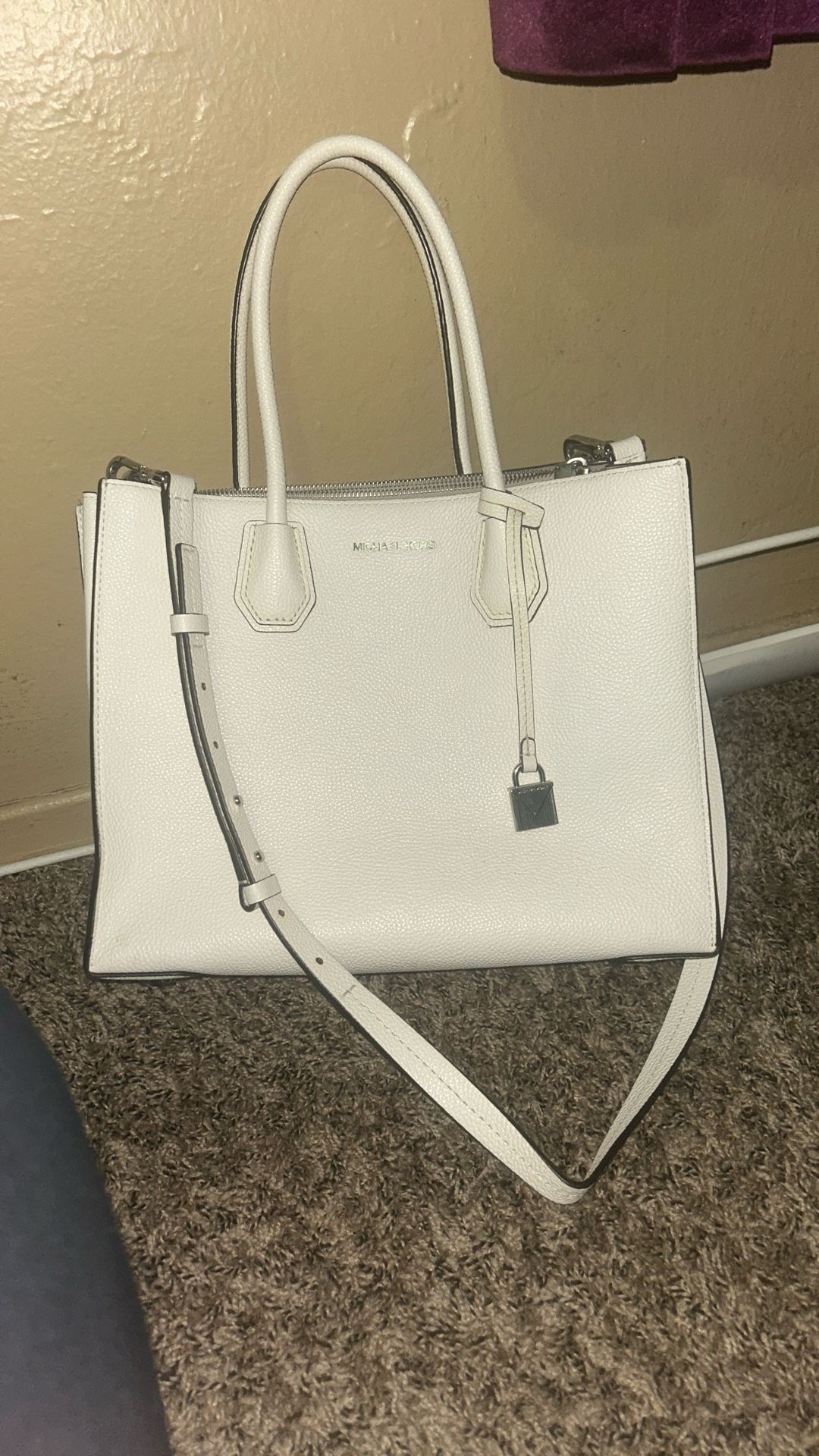 White Michael Kors Purse