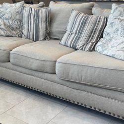 Living room furniture 