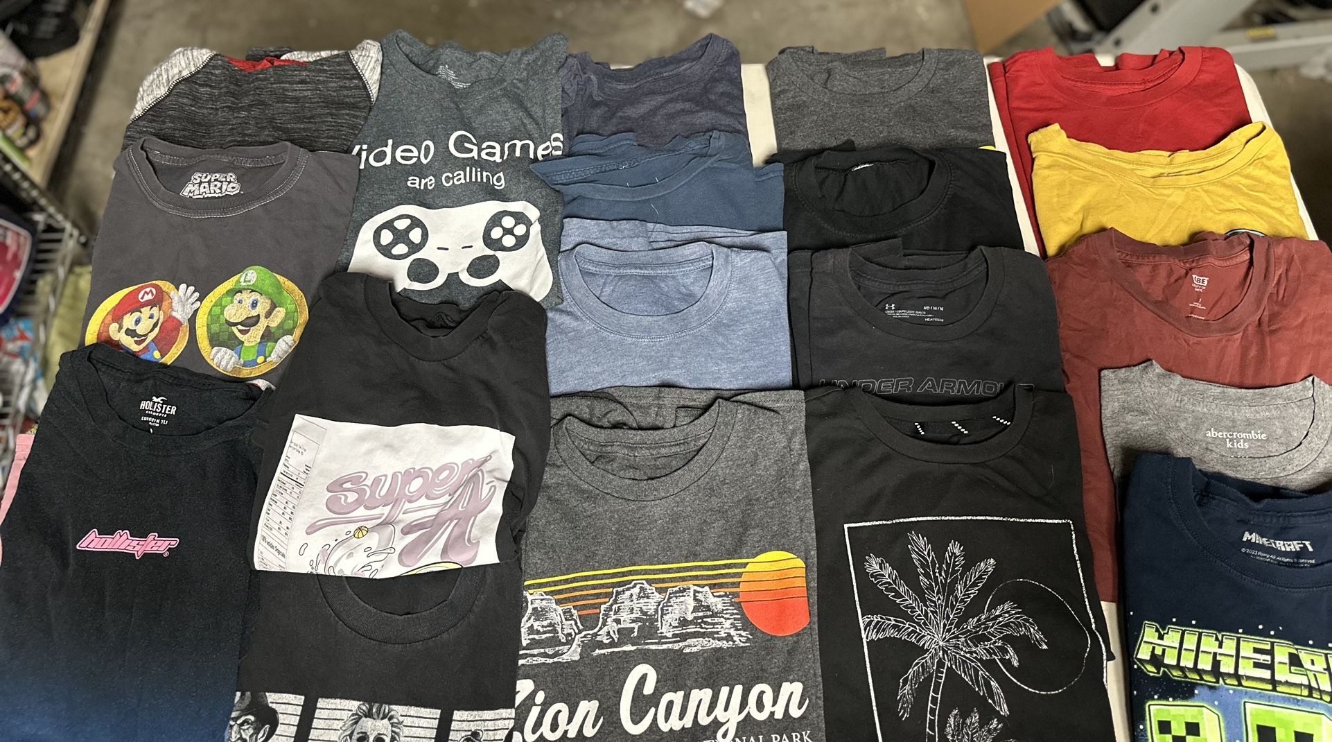 10/12 Boys Clothes!!! 48 Pieces!!!!