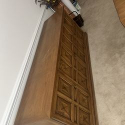 Henredon Buffet table 