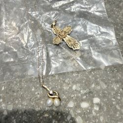 14kt gold necklace along with 2 beautiful pendants