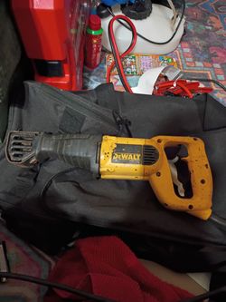 DeWalt Reciprocating Saw