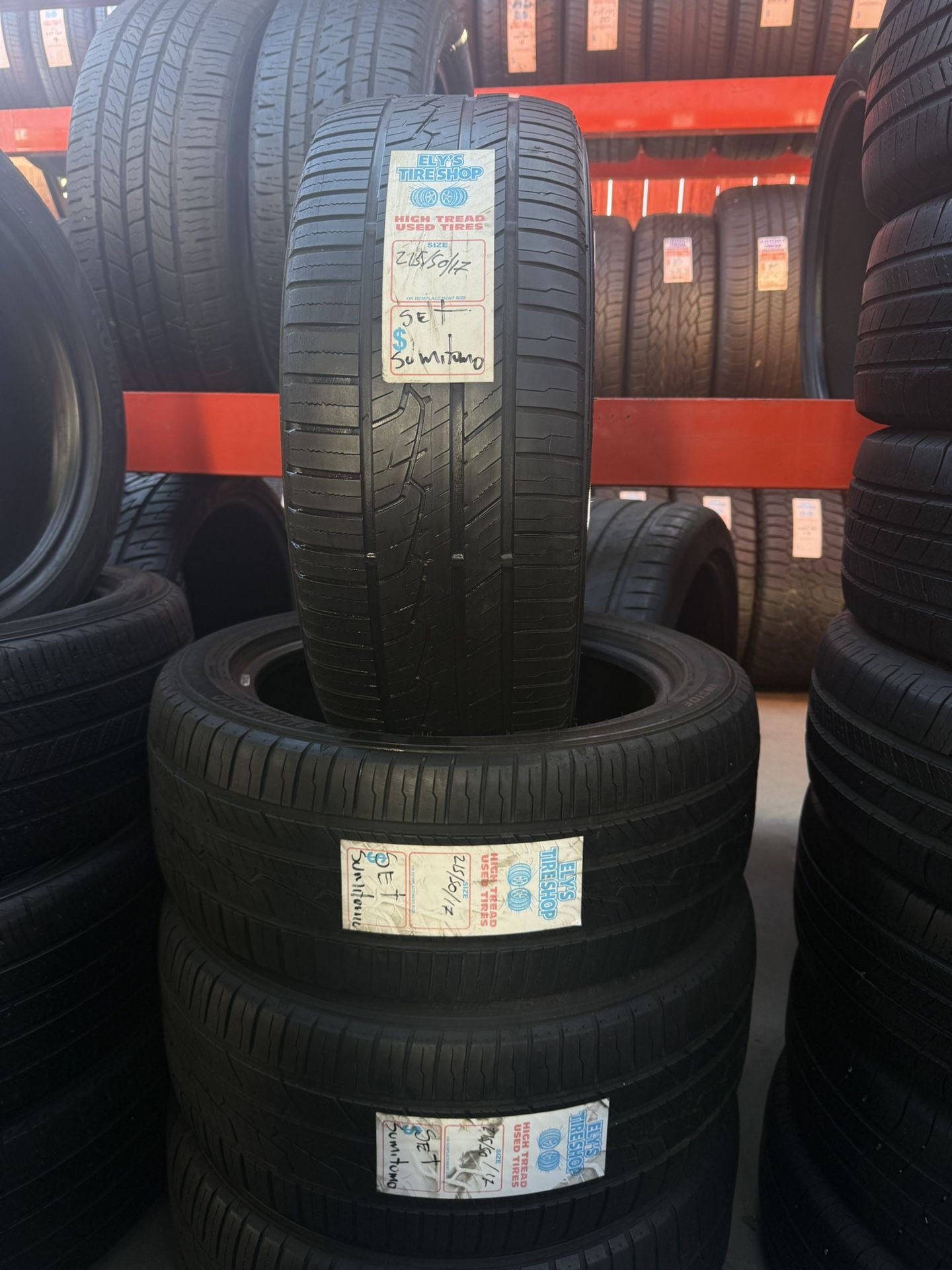Uses Tires 215/50 R17