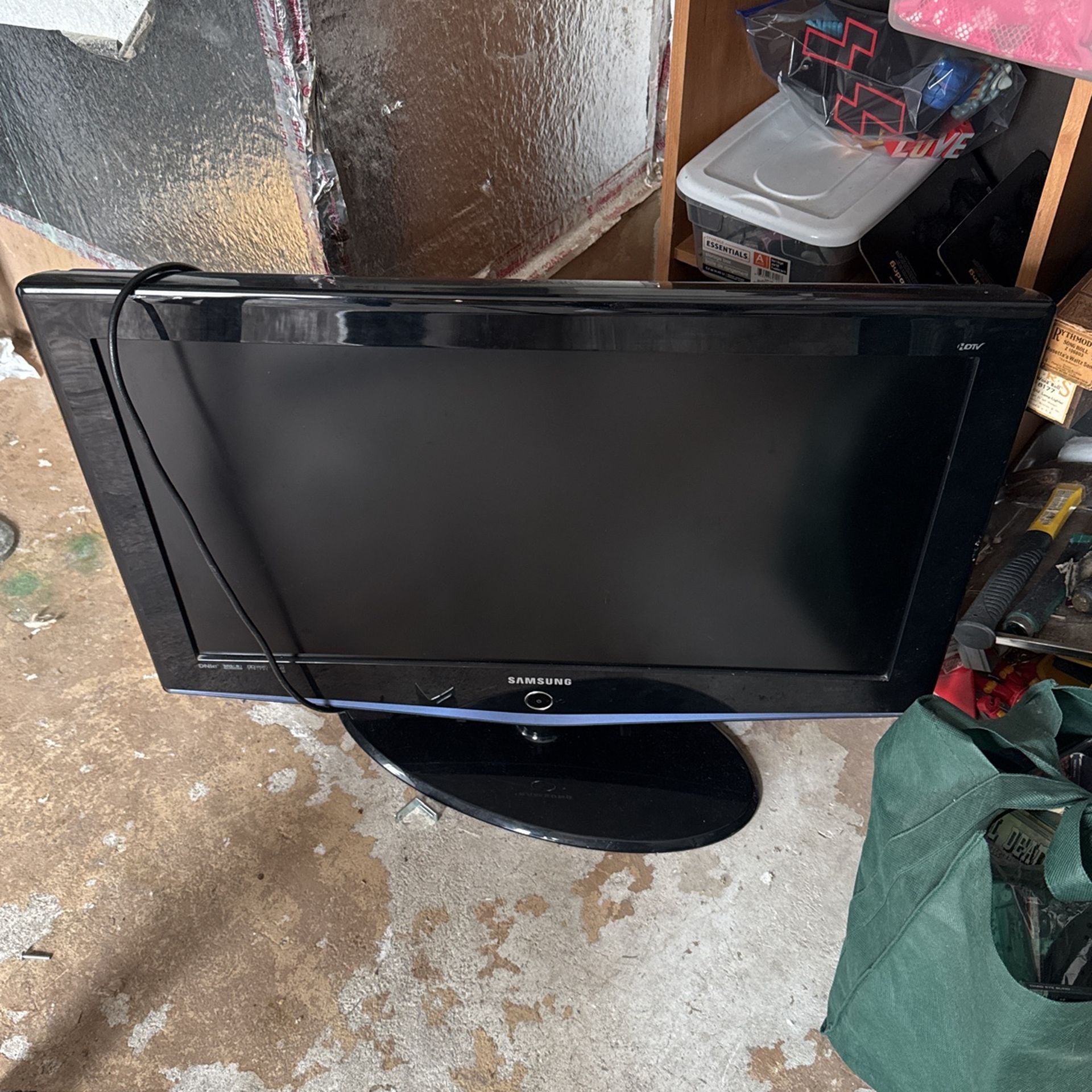 TV