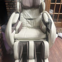 Osaki Massage Chair 