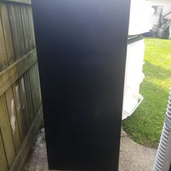 Frigidaire Refrigerator 