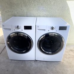Kenmore washer and dryer set