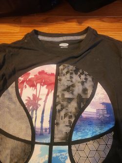 Old Navy boys t-shirt