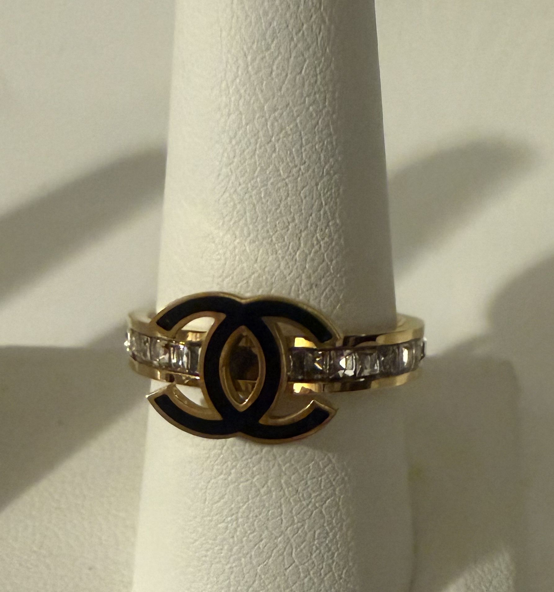 Rhinestone Fashion Ring