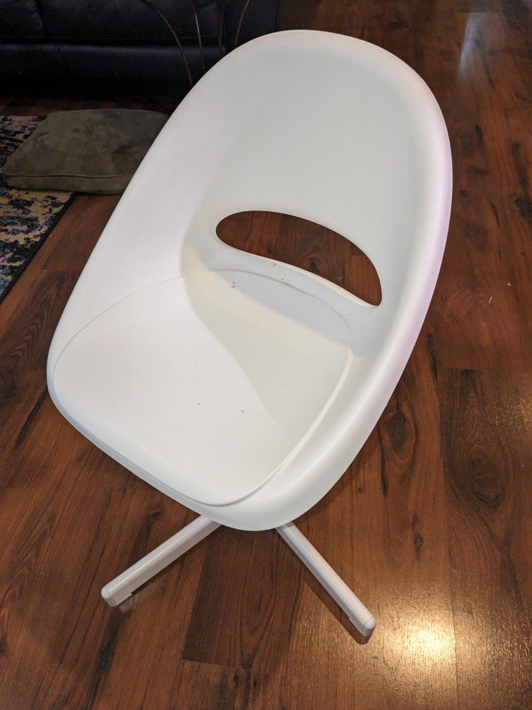IKEA Child's Desk White Chair