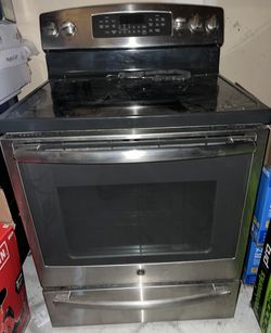 GE Electric Range 