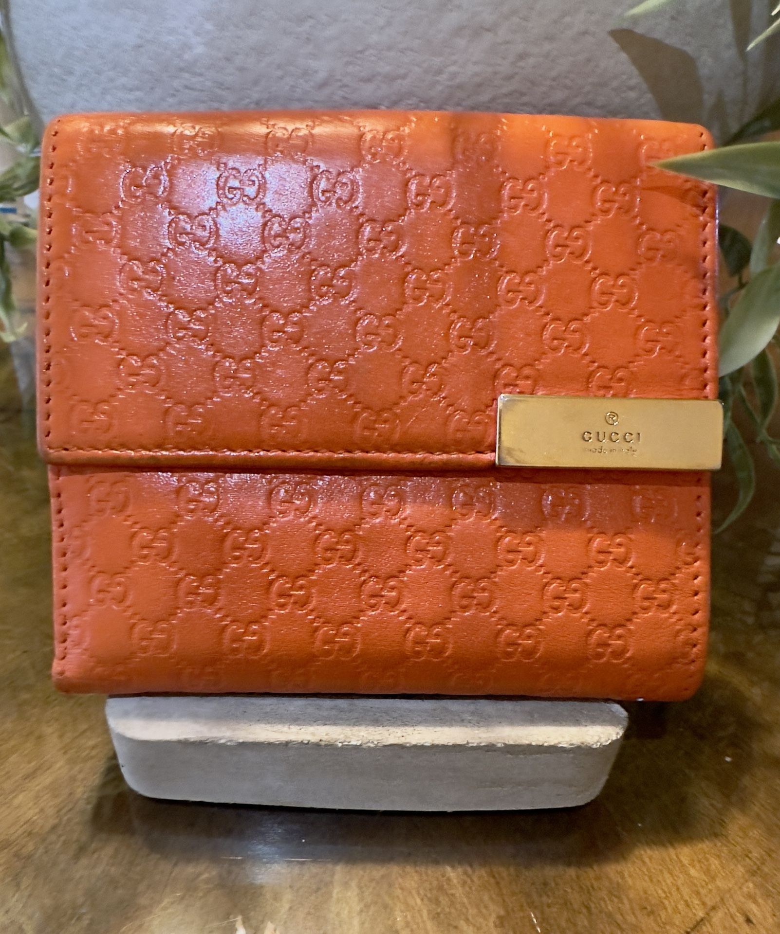 Gucci Microguccissima Leather Wallet