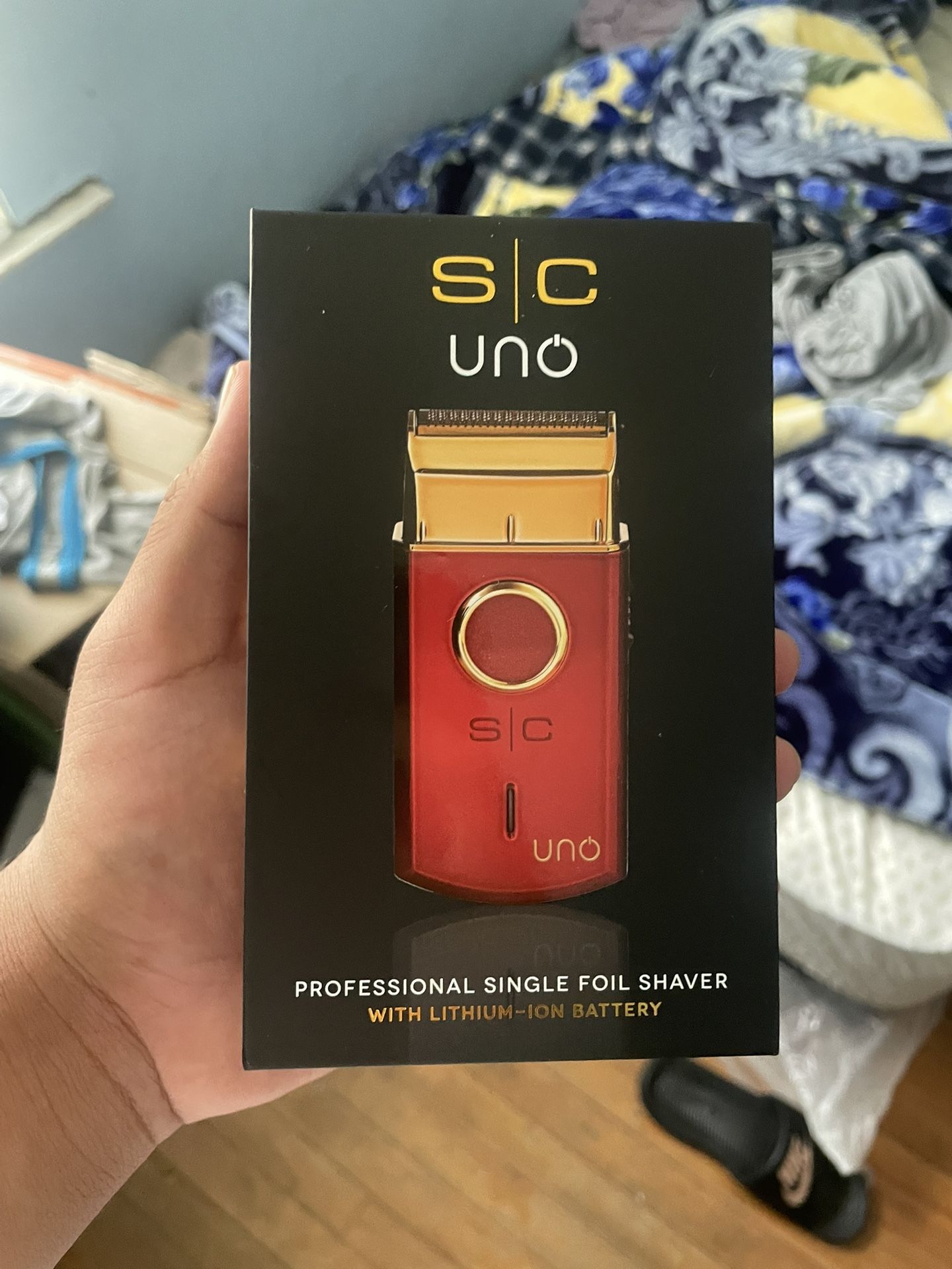 Uno shaver