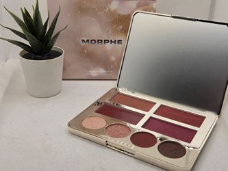 Morphe
 
Glass Half Full Face & Eye Palette

✨️Includes:

Cheek Thrills in:
Warm Welcome (warm mocha)
Fine Pairing (cranberry)
Candlebright (brick red
