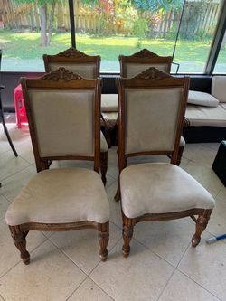 Dining table chairs