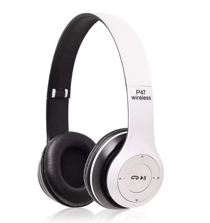 Wireless Headphones 👀READ BELOW FOR LOCATION ⬇️IT'S AVAILABLE ✅️