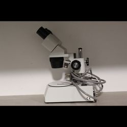 Microscope
