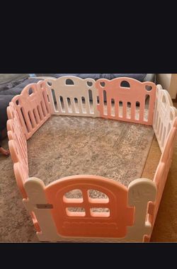 Baby play pin gates