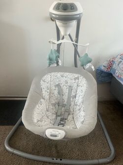 Baby swing