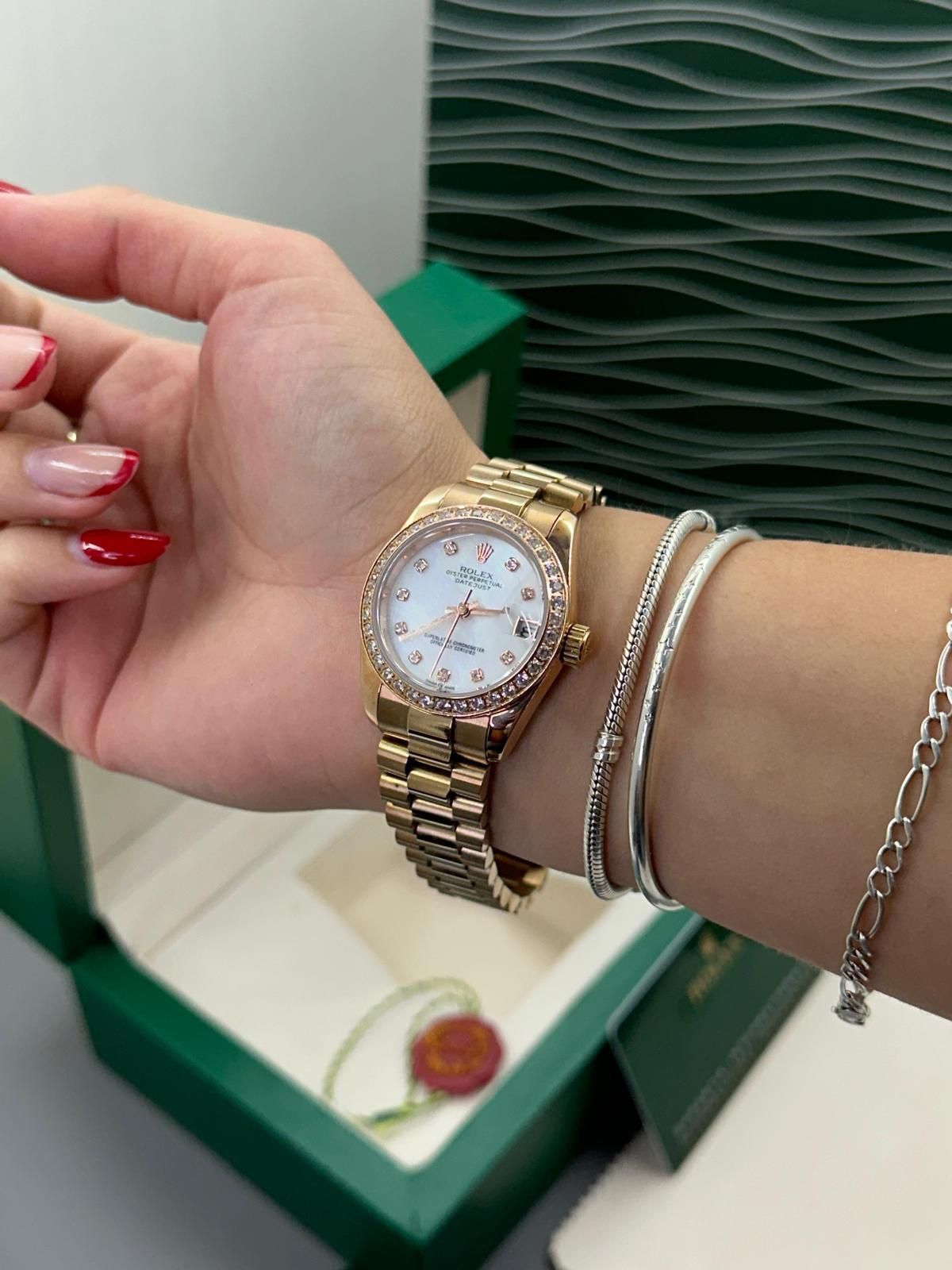 WATCH FOR LADYS 🔥