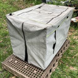 Portable-Foldable Pet, Dog,Cat playpen, Cage, Crates with plastic bottom, Cloth, removable zipper top. Used. Partail, plegable mascota perro, parque 