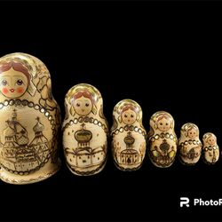 Gorgeous Ornate Mockba Russian Nesting Dolls 🪆Set of 7 Wood & Gold Gilt