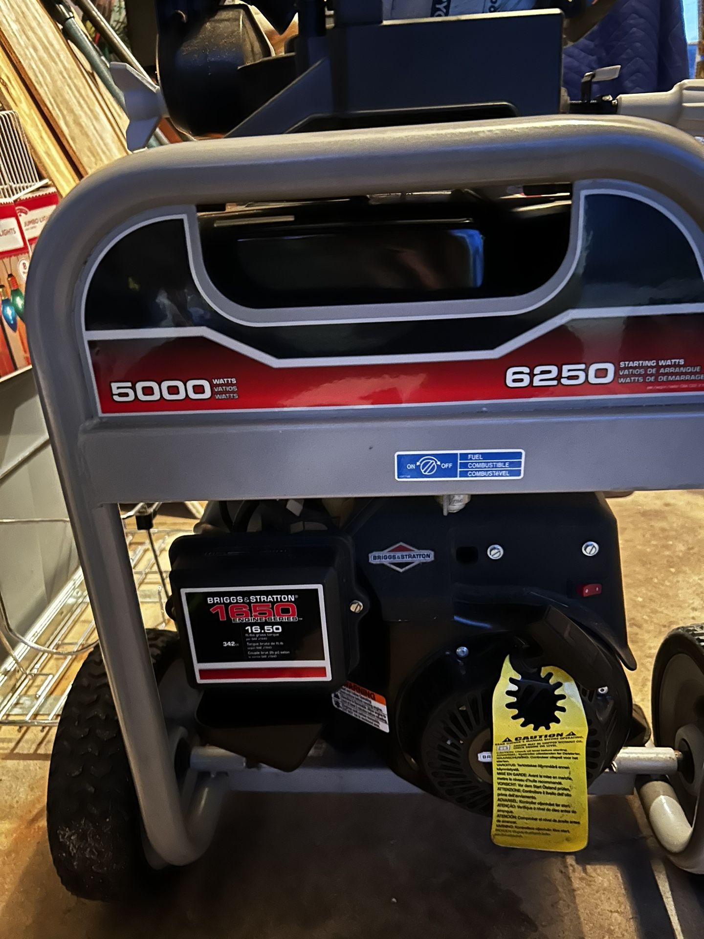 Briggs and Stratton 1650 Series Generator 5000 Watt for Sale in