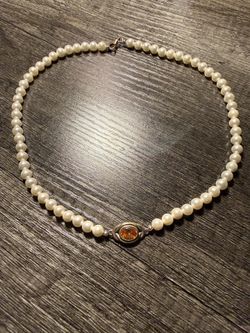 Pearl necklace
