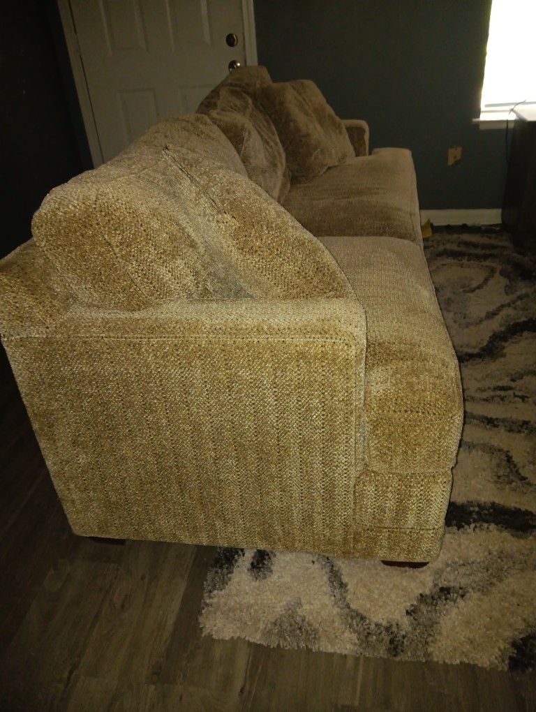 Used Couch For Sale Lightly Used