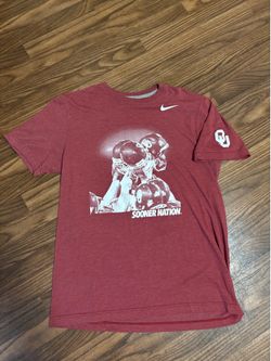 Nike Regular Fit * Sooner Nation Short Sleeve * Large.