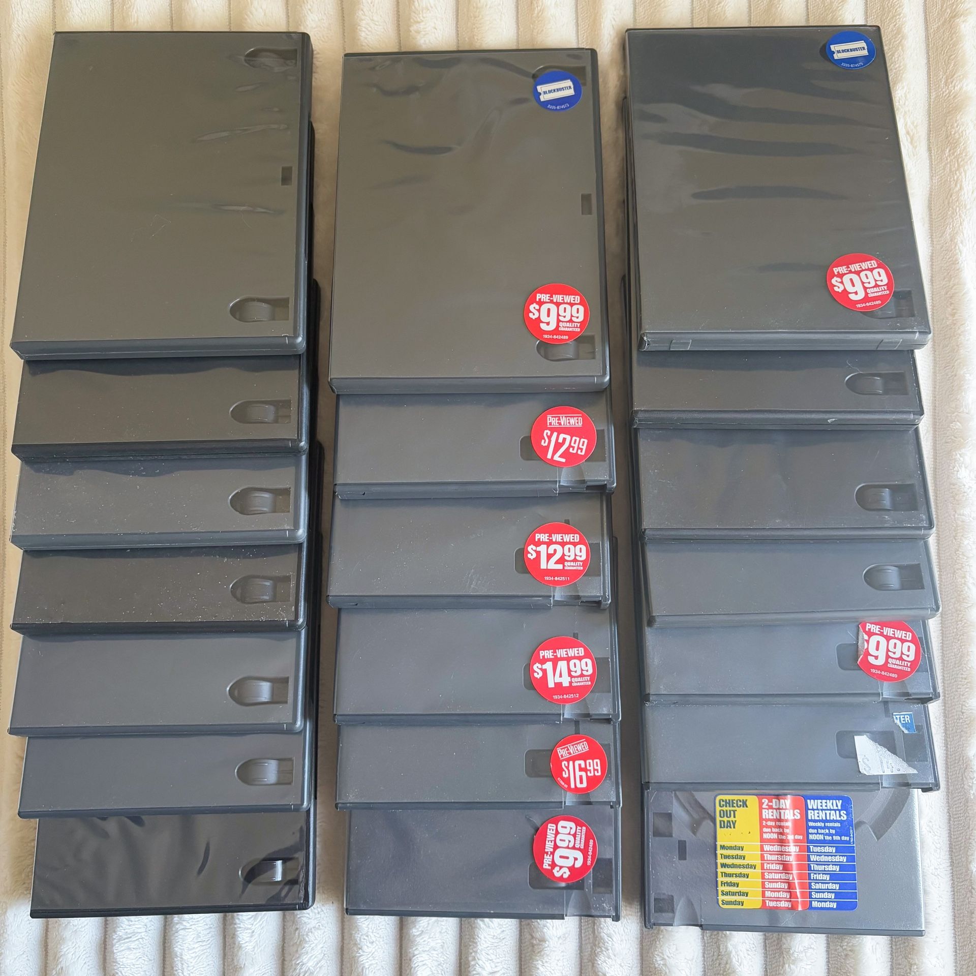 20 Assorted Blockbuster and Standard Single & Double 2-Disc Black DVD Holder Storage Cases w/ Clear Sleeves
