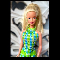 1998 Mattel Vintage Barbie "Pretty in Plaid" Blonde Fashion Doll
