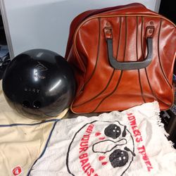 Vintage DUNLOP WIZARD Bowling Ball With  Bag 