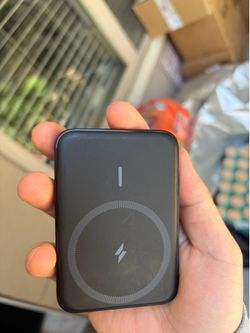 Anker MagGo Power Bank