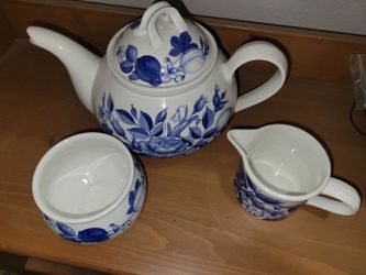 Portmeirion Harvest Blue Tea Pot creamer and Sugar