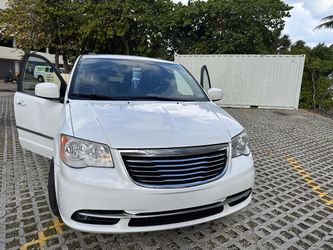 Chrysler Town And Country 2015 