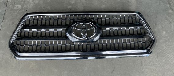 Toyota Tacoma grill