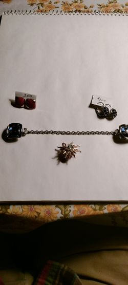 VINTAGE COSTUME JEWELRY $15.99