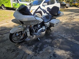 2022 Harley Davidson Road Glide