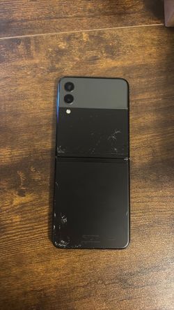 Samsung Z flip 3 - for parts